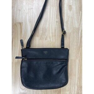 Fossil Shoulder Bag Leather Black Small Crossbody Purse Zipper Adjustable Strap